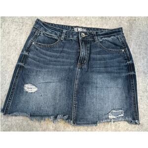 Rewash Distressed Denim Mini Skirt Women’s Size 7/28 Raw Hem Vintage Wash